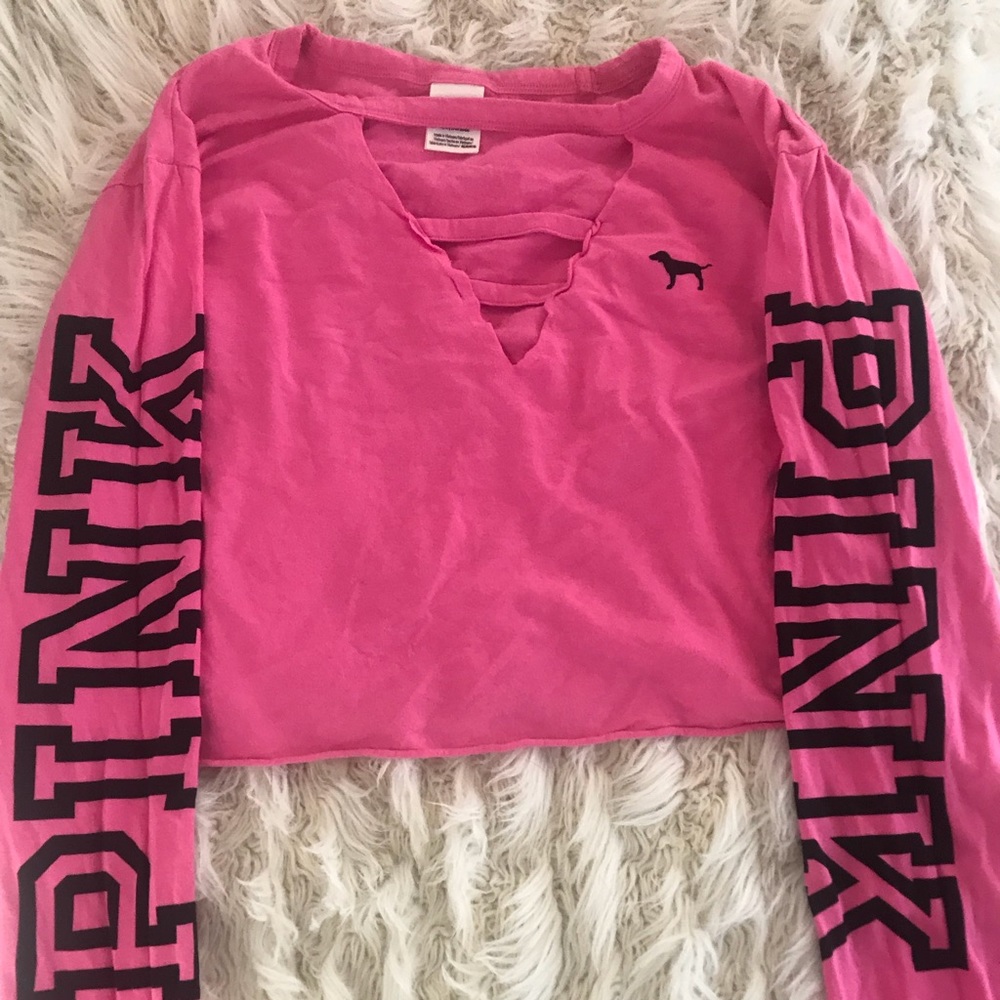 A PINK crop top.